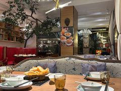 -樾餐厅泰式海鲜火锅(民歌湖店)