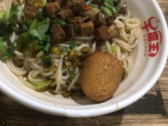 -湖南牛肉特色粉面(华屏路店)