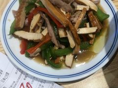 -鲁达面馆本帮风味(共康东路店)