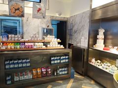 零售区-燃厚蛋糕(卓展中信城店)