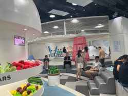 -MINI MARS KIDS CLUB亲子家庭中心(长宁天山店)