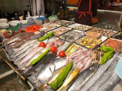 -沈家门海鲜夜排档(东港店)
