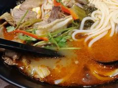 -老妈米线(港龙店)