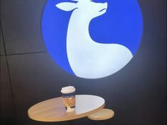 -瑞幸咖啡(新华百货宁阳广场店)