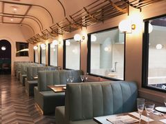 卡座-1981牛排西餐厅(海信店)