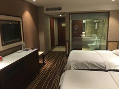 -怡华威斯达酒店(重庆医科大学附属儿童医院店)