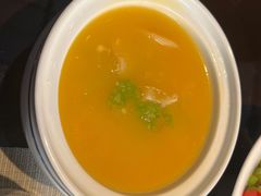 -江上荟·创意中国菜(绿地缤纷城店)