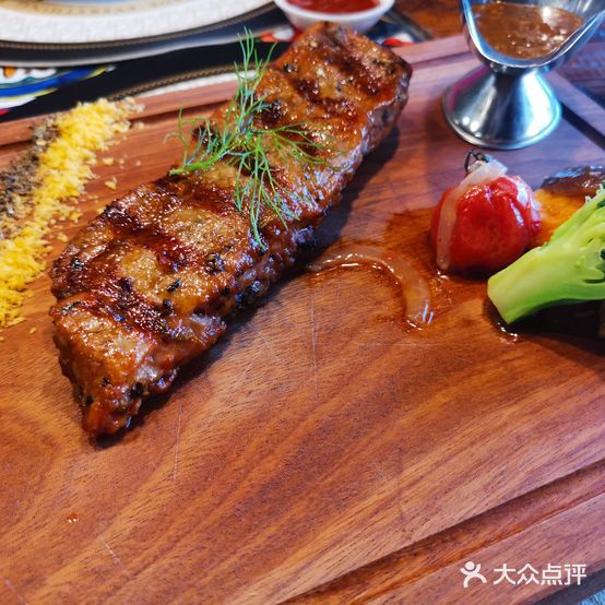 骑士·西厨果木牛排意面(书香苑店)
