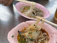 -榮泰米粉湯(Left Shop)