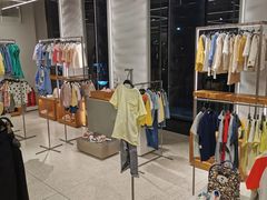 -ZARA(大上海时代广场店)