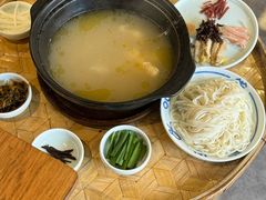 -一坐一忘云南菜(嘉里中心店)