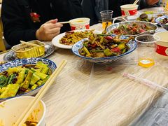 -江城燕子大排档(江汉路步行街店)