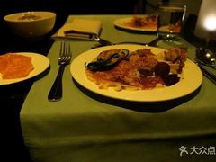 -澳门旅游塔360°旋转餐厅(南湾湖广场店)