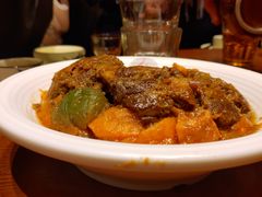 大理青梅蒸排骨-老滇山寨•云南特色菜•地方菜•民族风情歌舞表演(金碧店)