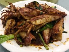 酱爆鱿鱼筒-皓景海鲜·地标美食(双月湾店)