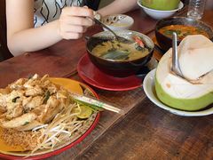 -Pad Thai Kratong Thong by ama