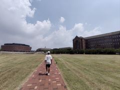 -浙江大学(海宁国际校区)