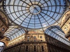 -文艺复兴百货(米兰大教堂广场店)