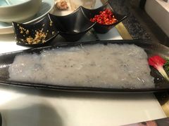-洪氏嗨捞·猪肚鸡火锅(阳光天地店)