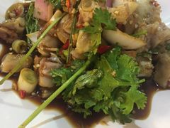 -二孃鸡爪爪(东郊记忆店)