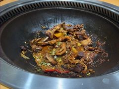 -咱屯子铁锅炖直营店(南湖大路店)