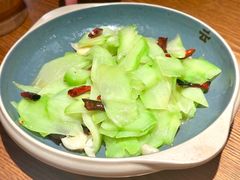 干椒蒜香炒佛手瓜-云海肴·汽锅鸡·云南代表菜(丁香国际店)