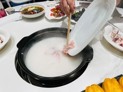 -老船夫婚宴婚庆会馆(延吉路店)