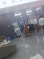 -藤野造型烫染·漂发