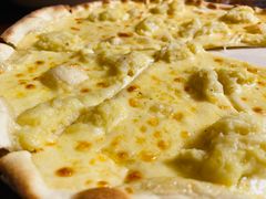 -JINNS锦时 steak&pizza(浸信会礼拜堂旧址店)