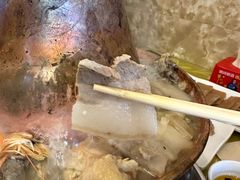 -鑫渔港海鲜本地菜·山海关浑锅(东戴河店)