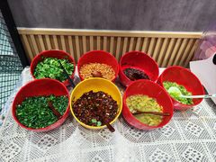 -家味螺蛳粉&烤鱼(安远路店)