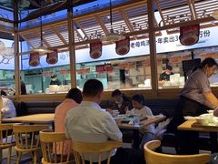 大堂-老乡鸡(旭辉御府店)