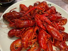 -巴厘龙虾·榜首油焖大虾(音乐学院·沿江酒馆店)