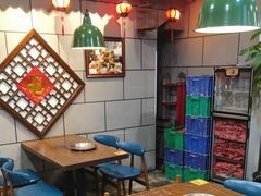 -超越炭火牛蛙火锅鸡(河东店)