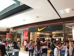 -东荟城名店仓