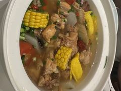 -江城小馆陕南妈妈菜·全球旅行餐厅(钟楼店)