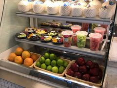 门面-果之满满鲜榨果汁(美罗城店)