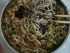 -正宗杨记普洱酸醋米线(总店)