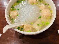 油豆腐百叶包汤-东泰祥生煎馆(陕西南路店)