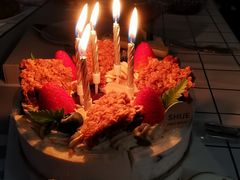 -半勺舒舒生日蛋糕店