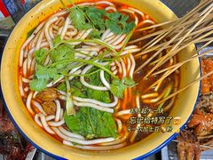 -勃利地摊·勃立小串烧烤