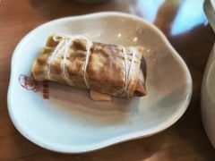 -佬钱湾仔(衣裳街店)