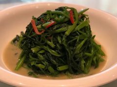 拍蒜爆炒健康青菜-万龙洲海鲜(大兴绿地缤纷城店)