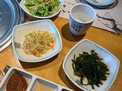 小菜-唯成•韩国炭火烤肉 유성고기