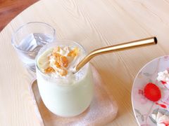 牛油果香蕉奶昔-251#coffee roasters(沿河东路店)