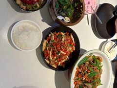 -湘鼎盛·大厨鲜炒湖南味(高新银泰店)