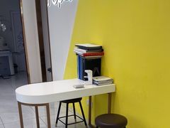 -J-Optical佳视明眼镜·蔡司视觉(青岛金茂览秀城店)