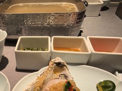 -左庭右院鲜牛肉火锅黑金店(陆家嘴中心店)