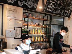 -唐咖精品咖啡(大理古城手冲店)