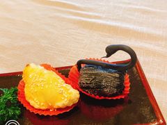 天鹅榴莲酥-希尔顿酒店-豫园中餐厅